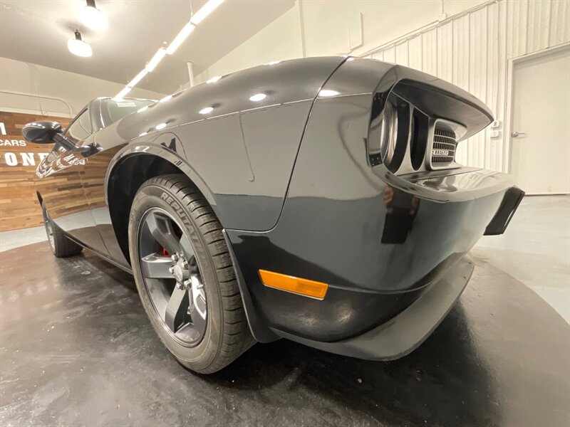 2014 Dodge Challenger SXT Coupe 2Dr / 3.6L V6 / ONLY 46,000 MILES  / LOCAL CAR - Photo 27 - Gladstone, OR 97027