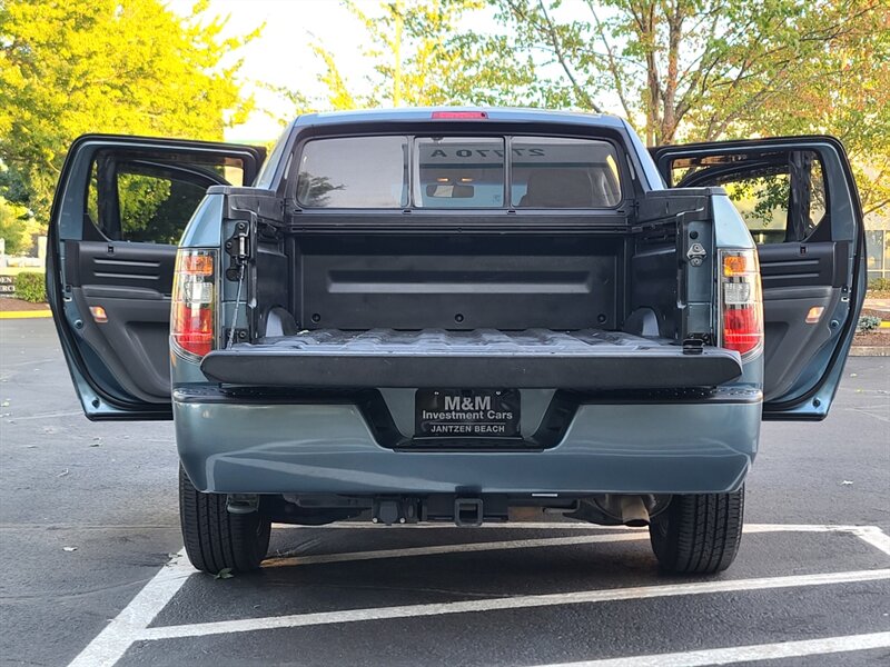 2006 Honda Ridgeline RTL V6 VTEC / 4X4 / Leather / Backup CAM / Sunroof  / Heated Seats / Local / NO RUST / Fully Loaded - Photo 22 - Portland, OR 97217