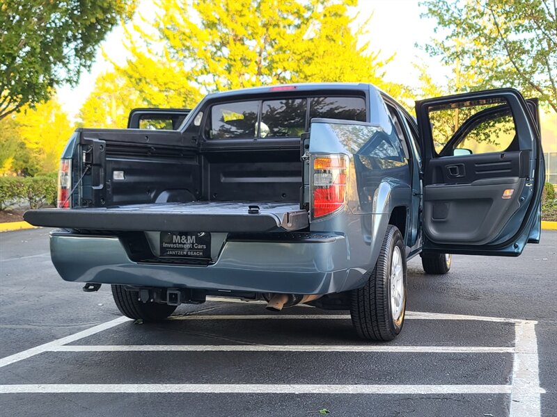 2006 Honda Ridgeline RTL V6 VTEC / 4X4 / Leather / Backup CAM / Sunroof  / Heated Seats / Local / NO RUST / Fully Loaded - Photo 28 - Portland, OR 97217