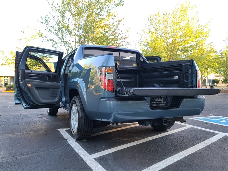 2006 Honda Ridgeline RTL V6 VTEC / 4X4 / Leather / Backup CAM / Sunroof  / Heated Seats / Local / NO RUST / Fully Loaded - Photo 27 - Portland, OR 97217