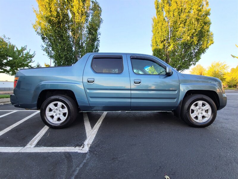 2006 Honda Ridgeline RTL V6 VTEC / 4X4 / Leather / Backup CAM / Sunroof  / Heated Seats / Local / NO RUST / Fully Loaded - Photo 4 - Portland, OR 97217