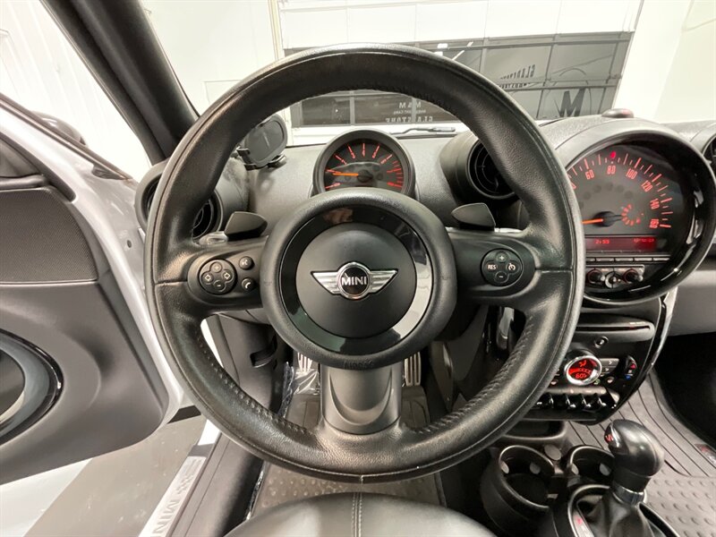 2015 MINI Countryman Cooper S ALL4 / AWD / Turbo / Leather / LOADED  / LOCAL CAR - Photo 19 - Gladstone, OR 97027