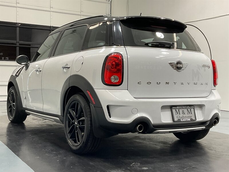 2015 MINI Countryman Cooper S ALL4 / AWD / Turbo / Leather / LOADED  / LOCAL CAR - Photo 8 - Gladstone, OR 97027