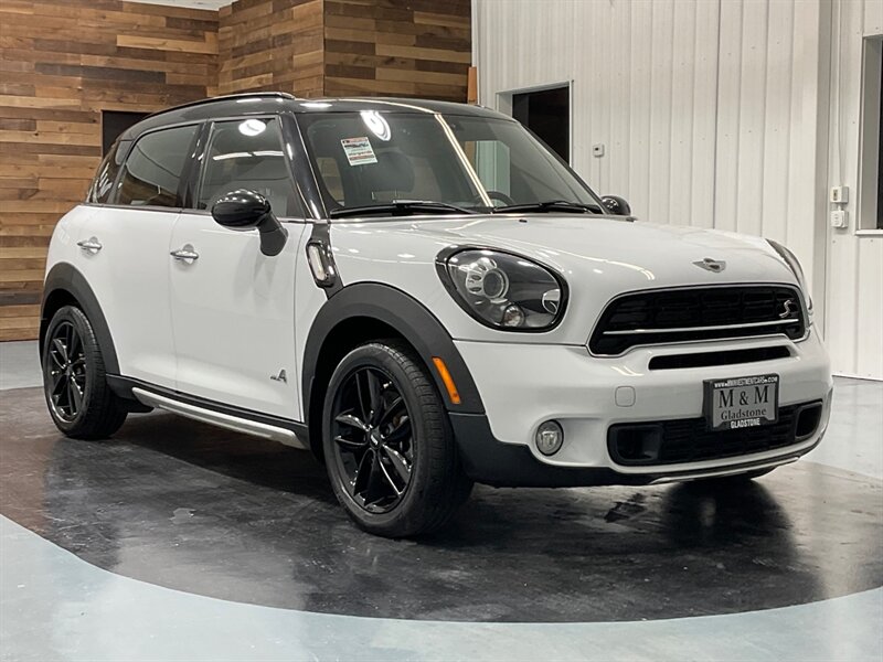 2015 MINI Countryman Cooper S ALL4 / AWD / Turbo / Leather / LOADED  / LOCAL CAR - Photo 2 - Gladstone, OR 97027