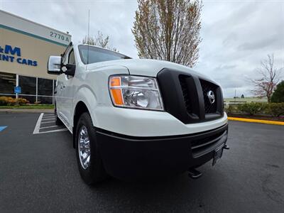 2018 Nissan NV 3500 HD 1-TON / HEAVY DUTY / V8 5.6L / 1-OWNER  / CARGO VAN / HD CARGO ROOF RACK / LOCAL / RUST FREE - Photo 10 - Portland, OR 97217