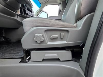 2018 Nissan NV 3500 HD 1-TON / HEAVY DUTY / V8 5.6L / 1-OWNER  / CARGO VAN / HD CARGO ROOF RACK / LOCAL / RUST FREE - Photo 37 - Portland, OR 97217