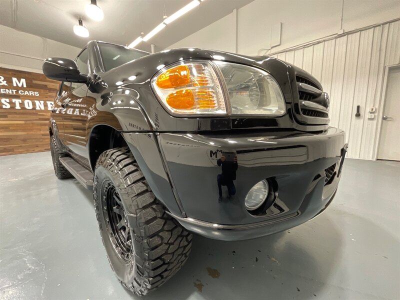 2001 Toyota Sequoia Limited 4x4 / 1-Owner / LIFTED w. NEW WHEELS TIRES / FRESH TIMING BELT + WATER PUMP SERVICE DONE / ZERO RUST - Photo 53 - Gladstone, OR 97027