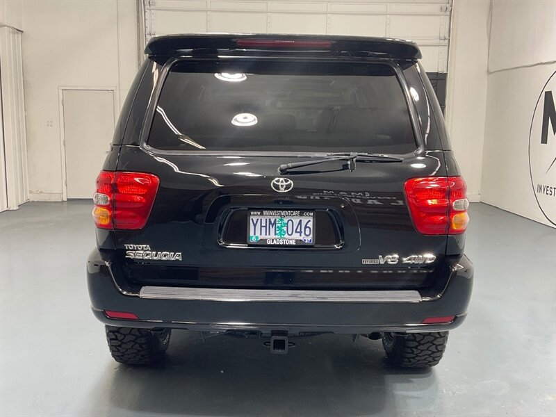 2001 Toyota Sequoia Limited 4x4 / 1-Owner / LIFTED w. NEW WHEELS TIRES / FRESH TIMING BELT + WATER PUMP SERVICE DONE / ZERO RUST - Photo 6 - Gladstone, OR 97027