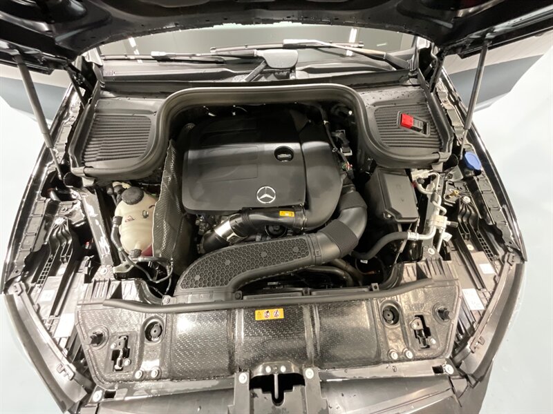 2022 Mercedes-Benz GLE 350 4MATIC /Panoramic Roof / ONLY 3,000 MILES  / 1-OWNER - Photo 31 - Gladstone, OR 97027