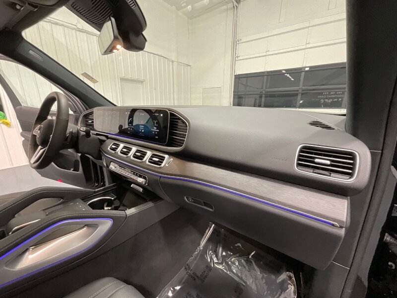 2022 Mercedes-Benz GLE 350 4MATIC /Panoramic Roof / ONLY 3,000 MILES  / 1-OWNER - Photo 14 - Gladstone, OR 97027