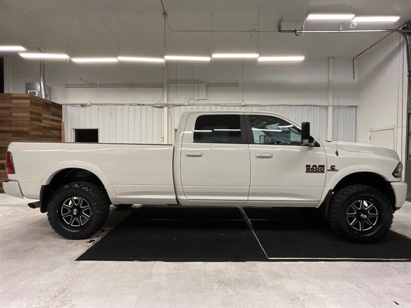 2017 RAM 3500 Laramie Crew Cab 4X4 / 6.7L DIESEL / AISIN TRANNY  / BRAND NEW MUD TIRES / RUST FREE - Photo 4 - Gladstone, OR 97027