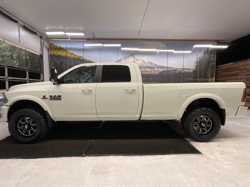 2017 RAM 3500 Laramie Crew Cab 4X4 / 6.7L DIESEL / AISIN TRANNY  / BRAND NEW MUD TIRES / RUST FREE - Photo 3 - Gladstone, OR 97027