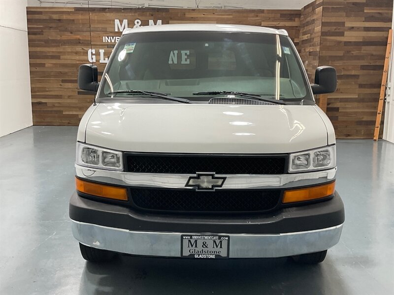 2007 Chevrolet Express LS 3500 / 6.0L V8 / 15-Passenger Van/ 56,000 MILES  / Excel Cond - Photo 5 - Gladstone, OR 97027