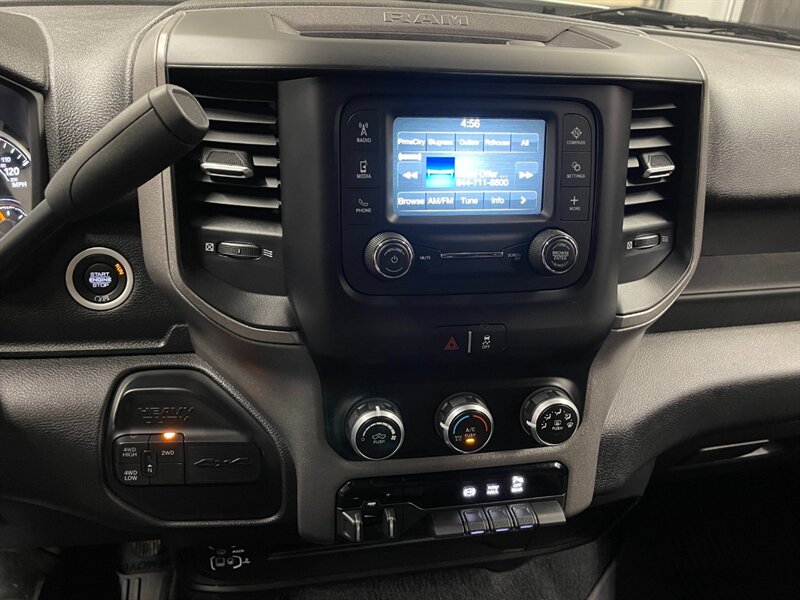 2019 RAM 2500 Crew Cab 4X4 / 6.7L   - Photo 19 - Gladstone, OR 97027