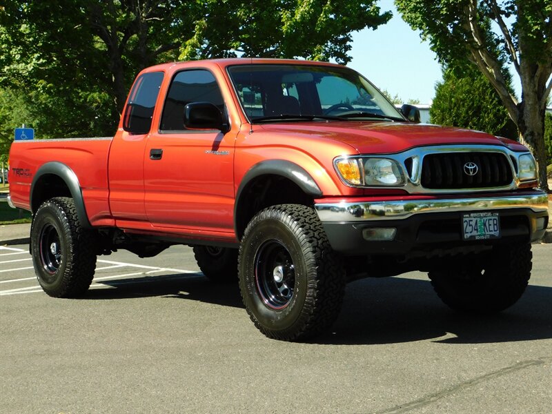 2002 Toyota Tacoma V6 2DR Xtra Cab TRD LIFTED 33'MUD 5-SPEED MAN 110K