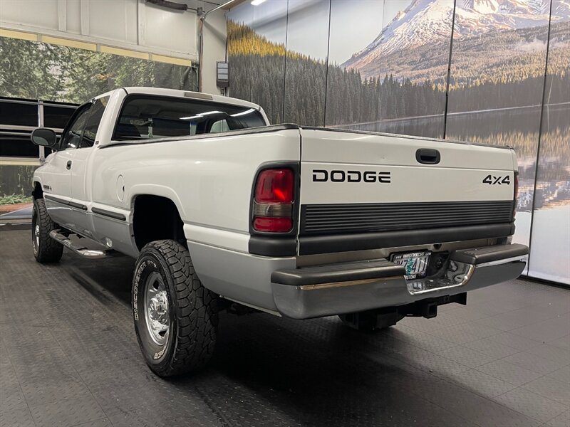 1999 Dodge Ram 2500 Laramie SLT 4X4 / 8.0L V10 /  102,000 MILES   - Photo 7 - Gladstone, OR 97027