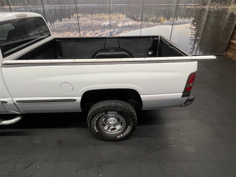 1999 Dodge Ram 2500 Laramie SLT 4X4 / 8.0L V10 /  102,000 MILES   - Photo 30 - Gladstone, OR 97027