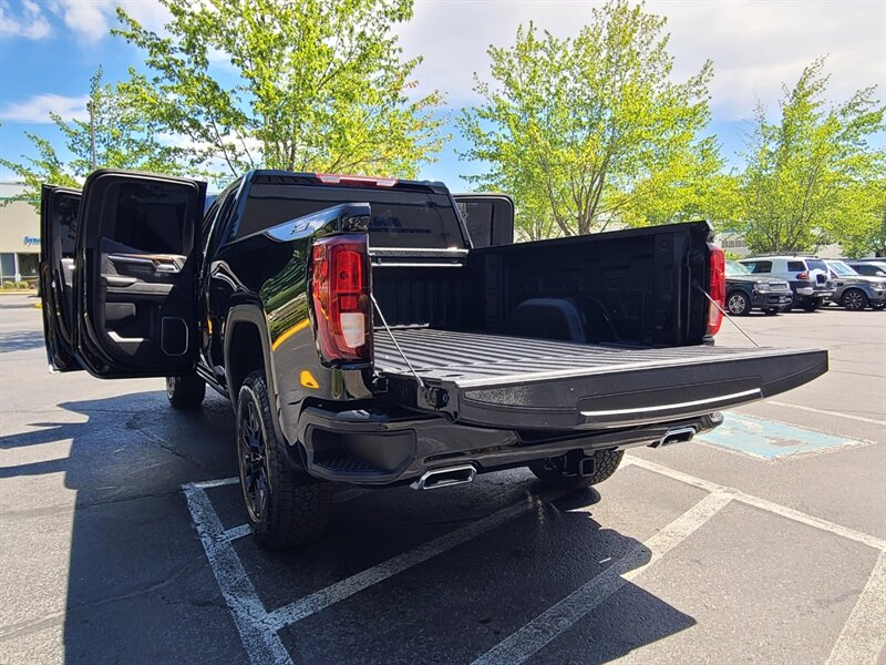 2023 GMC Sierra 1500 DURAMAX DIESEL 4X4 / X-31 OFF ROAD / 2,000 MILES !  / 3.0L TURBO-DIESEL / STILL NEW !! - Photo 28 - Portland, OR 97217