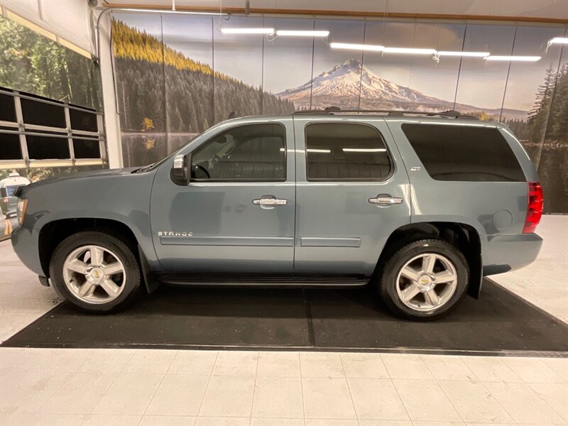 2008 Chevrolet Tahoe LTZ 4X4 / Navi & Backup Camera / Leather & Heated  / THIRD ROW SEAT / LOCAL SUV / CLEAN CLEAN !! - Photo 3 - Gladstone, OR 97027