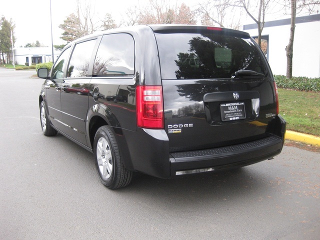 2009 Dodge Grand Caravan SE/ Flex Fuel/ Sto-N-Go - Photo 3 - Portland, OR 97217