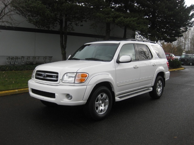 2004 Toyota Sequoia Limited   - Photo 1 - Portland, OR 97217