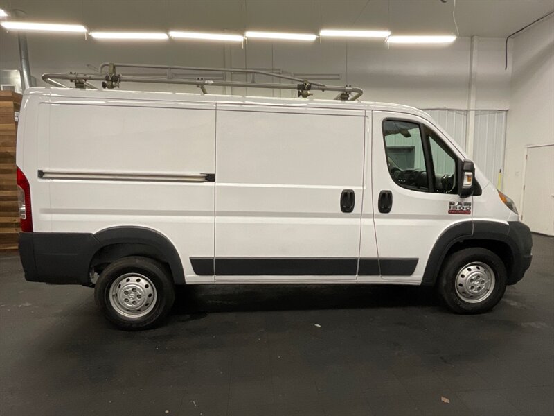 2015 RAM ProMaster 1500 136 WB / TWO OWNER / LOW MILES / LOCAL  CARGO VAN / LOW ROOF / 136WB / CLEAN CLEAN!! - Photo 4 - Gladstone, OR 97027