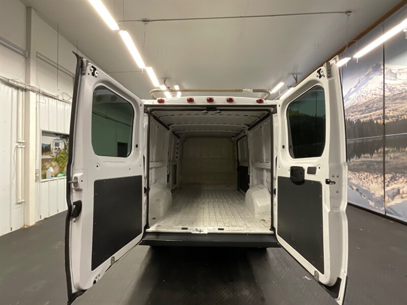 2015 RAM ProMaster 1500 136 WB / TWO OWNER / LOW MILES / LOCAL  CARGO VAN / LOW ROOF / 136WB / CLEAN CLEAN!! - Photo 11 - Gladstone, OR 97027