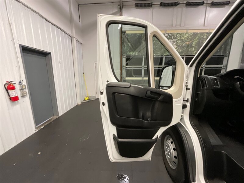 2015 RAM ProMaster 1500 136 WB / TWO OWNER / LOW MILES / LOCAL  CARGO VAN / LOW ROOF / 136WB / CLEAN CLEAN!! - Photo 30 - Gladstone, OR 97027