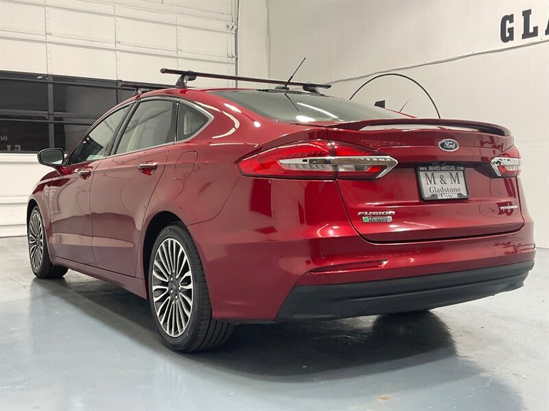 2019 Ford Fusion Energi Titanium Plug-in Hybrid / 1-OWNER / FULLY LOADED / Heated & Cooled leather seats / Sunroof / Navi / BLIS - Photo 7 - Gladstone, OR 97027