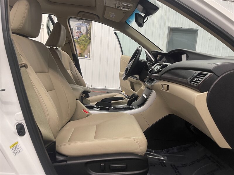 2015 Honda Accord EX-L V6 / Leather He   - Photo 15 - Gladstone, OR 97027