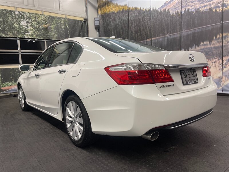 2015 Honda Accord EX-L V6 / Leather He   - Photo 7 - Gladstone, OR 97027