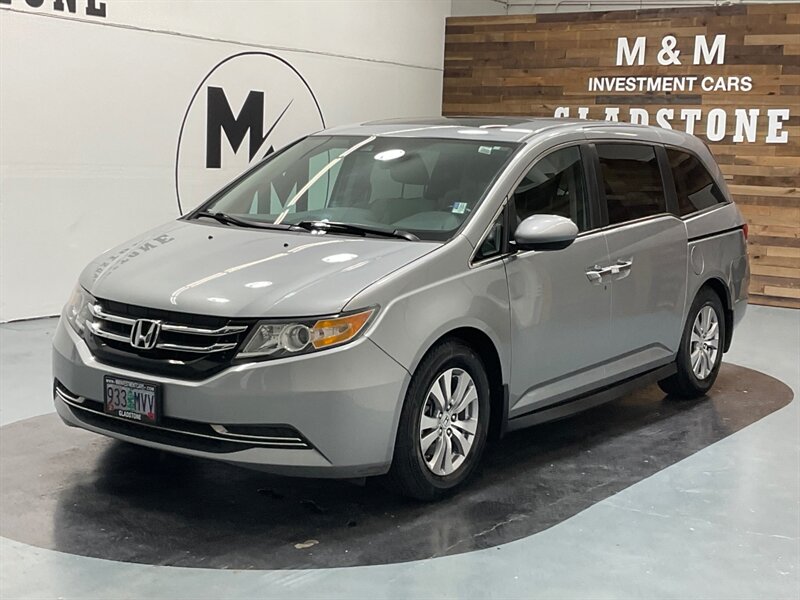 2016 Honda Odyssey EX-L MiniVan 8-Passenger / Leather Sunroof / LOCAL  / Excel Cond - Photo 1 - Gladstone, OR 97027