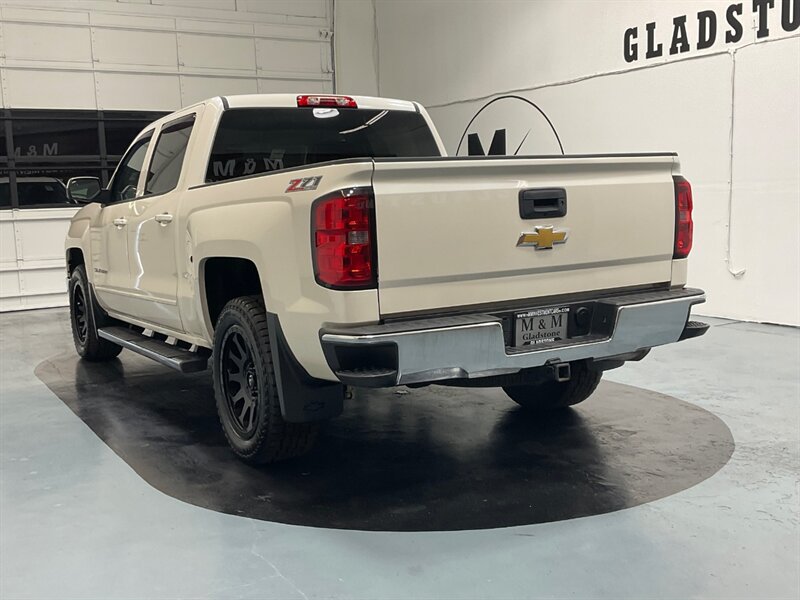 2015 Chevrolet Silverado 1500 LT Z71 Crew Cab 4X4 / 5.3L V8 / Backup Cam /CLEAN   - Photo 8 - Gladstone, OR 97027