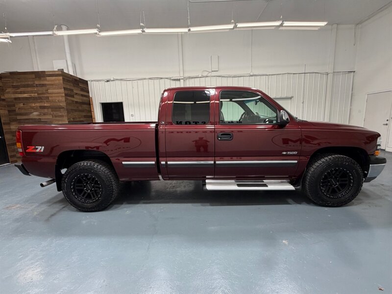 2000 Chevrolet Silverado 1500 LS 4X4 5.3L V8 / Backup Cam/ZERO RUST /75k MILES /Towing Pkg /LOCAL OREGON TRUCK - Photo 4 - Gladstone, OR 97027