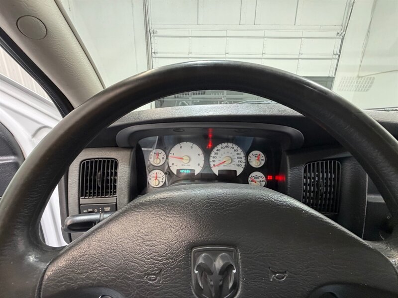 2003 Dodge Ram 2500 4X4 6-SPEED MANUAL 5.9L CUMMINS DIESEL LONG BED / ZERO RUST / LONG BED - Photo 38 - Gladstone, OR 97027