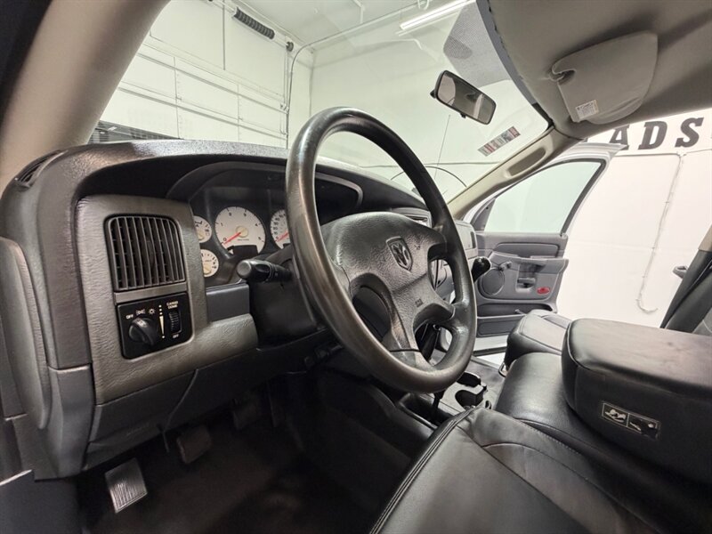 2003 Dodge Ram 2500 4X4 6-SPEED MANUAL 5.9L CUMMINS DIESEL LONG BED / ZERO RUST / LONG BED - Photo 34 - Gladstone, OR 97027