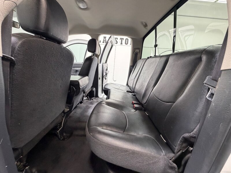 2003 Dodge Ram 2500 4X4 6-SPEED MANUAL 5.9L CUMMINS DIESEL LONG BED / ZERO RUST / LONG BED - Photo 13 - Gladstone, OR 97027