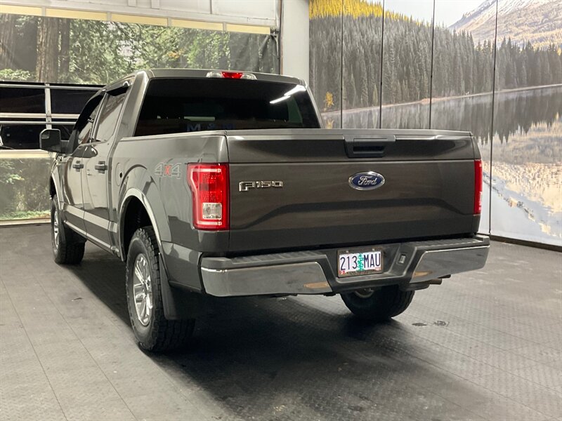 2017 Ford F-150 XLT Crew Cab 4X4 / 3.5L V6 / ONLY 42,000 MILES  BRAND NEW TIRES / SHARP & CLEAN !! - Photo 7 - Gladstone, OR 97027