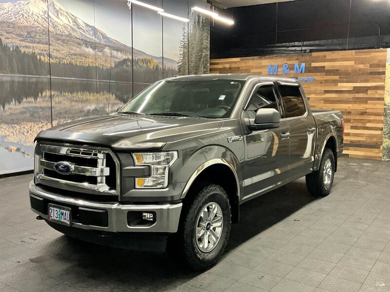 2017 Ford F-150 XLT Crew Cab 4X4 / 3.5L V6 / ONLY 42,000 MILES  BRAND NEW TIRES / SHARP & CLEAN !! - Photo 1 - Gladstone, OR 97027