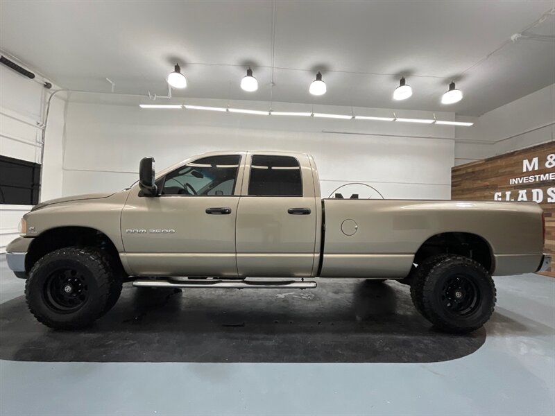 2004 Dodge Ram 2500 SLT 4X4 / 5.9L DIESEL / 6-SPEED MANUAL / LOW MILES  / ZERO RUST - Photo 3 - Gladstone, OR 97027