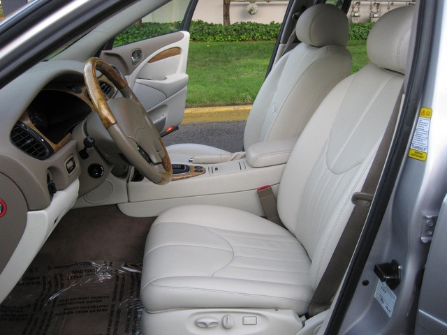 2001 Jaguar S-Type 4.0 V8 LUXURY Sedan   - Photo 28 - Portland, OR 97217