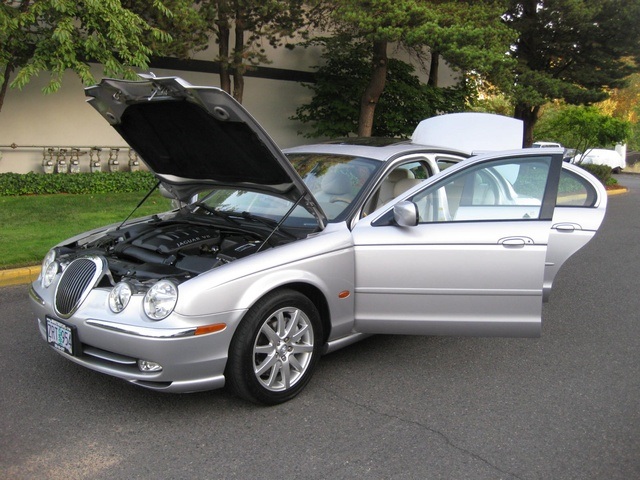 2001 Jaguar S-Type 4.0 V8 LUXURY Sedan   - Photo 20 - Portland, OR 97217