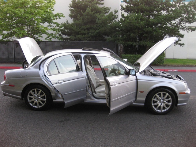 2001 Jaguar S-Type 4.0 V8 LUXURY Sedan   - Photo 25 - Portland, OR 97217