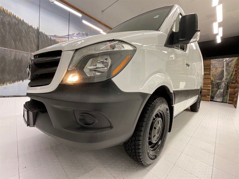 2017 Mercedes-Benz Sprinter 2500 CARGO VAN / 3.0L DIESEL/Backup Cam /1-OWNER  /144 " WB STANDARD ROOF / BRAND NEW SET OF TIRES / 90,000 MILES - Photo 22 - Gladstone, OR 97027