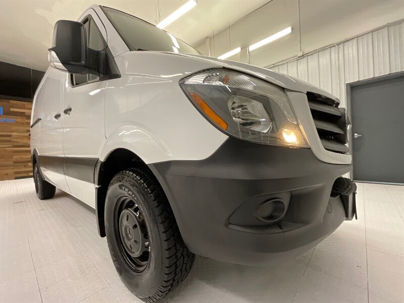 2017 Mercedes-Benz Sprinter 2500 CARGO VAN / 3.0L DIESEL/Backup Cam /1-OWNER  /144 " WB STANDARD ROOF / BRAND NEW SET OF TIRES / 90,000 MILES - Photo 26 - Gladstone, OR 97027