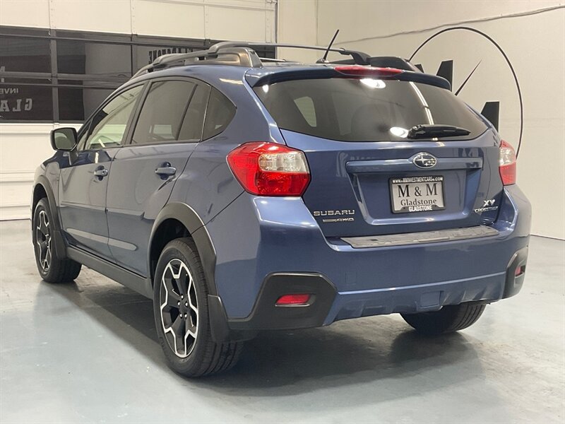 2013 Subaru XV Crosstrek 2.0i Premium AWD / Sunroof/ 5-SPEED MANUAL/1-OWNER  / LOCAL SUV / ZERO RUST - Photo 7 - Gladstone, OR 97027