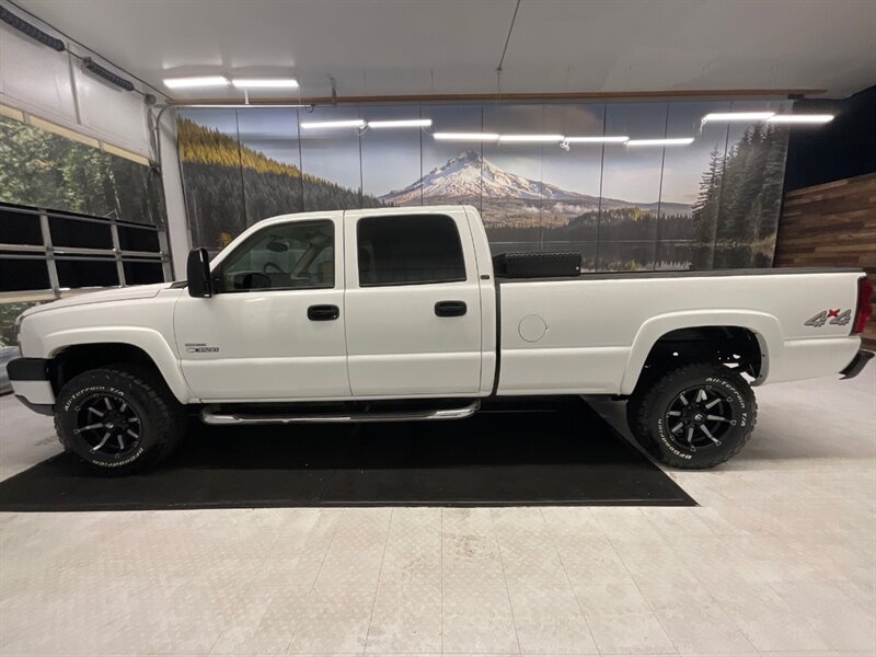 2007 Chevrolet Silverado 3500 LT Crew Cab 4X4 / 6.6L DIESEL / 1-OWNER/ LBZ MOTOR  / LOCAL OREGON TRUCK / RUST FREE / Leather & Heated seats /BF GOOD RICH TIRES & FUEL WHEELS / LONG BED - Photo 3 - Gladstone, OR 97027