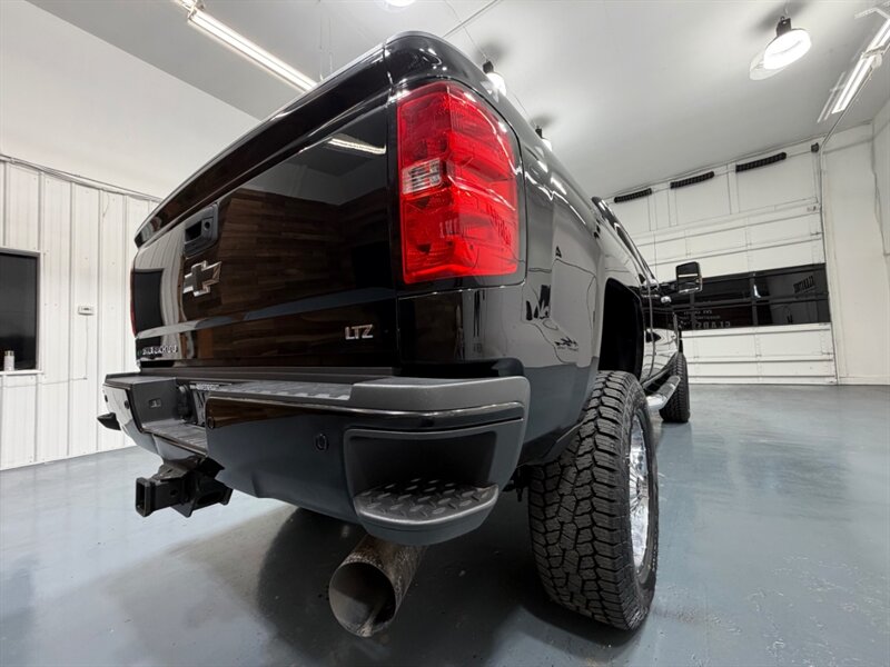 2017 Chevrolet Silverado 2500 2500HD LTZ Z71 OFF RD 4X4 6.6L DURAMAX DIESEL /LIFTED w. NEW TIRES / HEATED & COOLED LEATHER SEATS - Photo 56 - Gladstone, OR 97027
