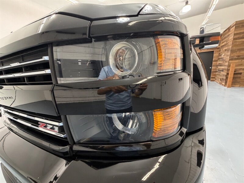 2017 Chevrolet Silverado 2500 2500HD LTZ Z71 OFF RD 4X4 6.6L DURAMAX DIESEL /LIFTED w. NEW TIRES / HEATED & COOLED LEATHER SEATS - Photo 26 - Gladstone, OR 97027