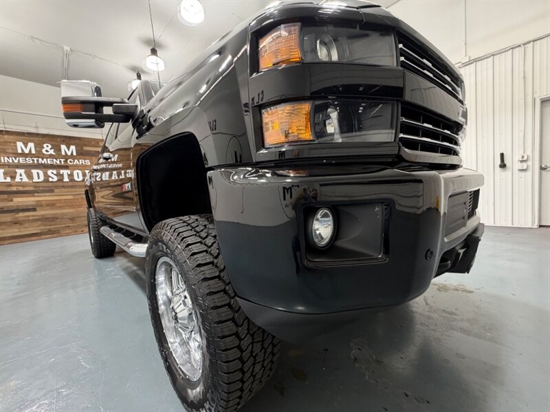 2017 Chevrolet Silverado 2500 2500HD LTZ Z71 OFF RD 4X4 6.6L DURAMAX DIESEL /LIFTED w. NEW TIRES / HEATED & COOLED LEATHER SEATS - Photo 54 - Gladstone, OR 97027